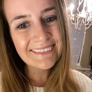 Meet your Posher, Meredith